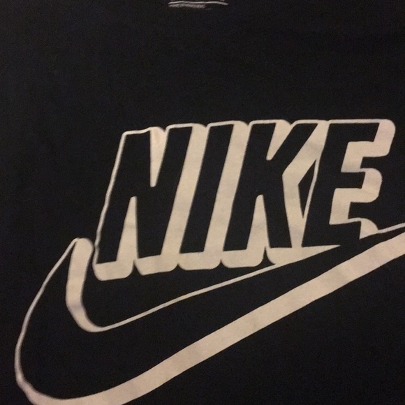 Nike Athletic Cut Tee - Picture 3 of 4